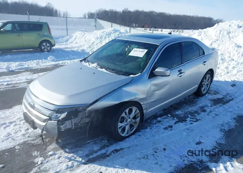 2012 Ford Fusion Se из США, поврежденный, VIN 3FAHP0HA3CR169273